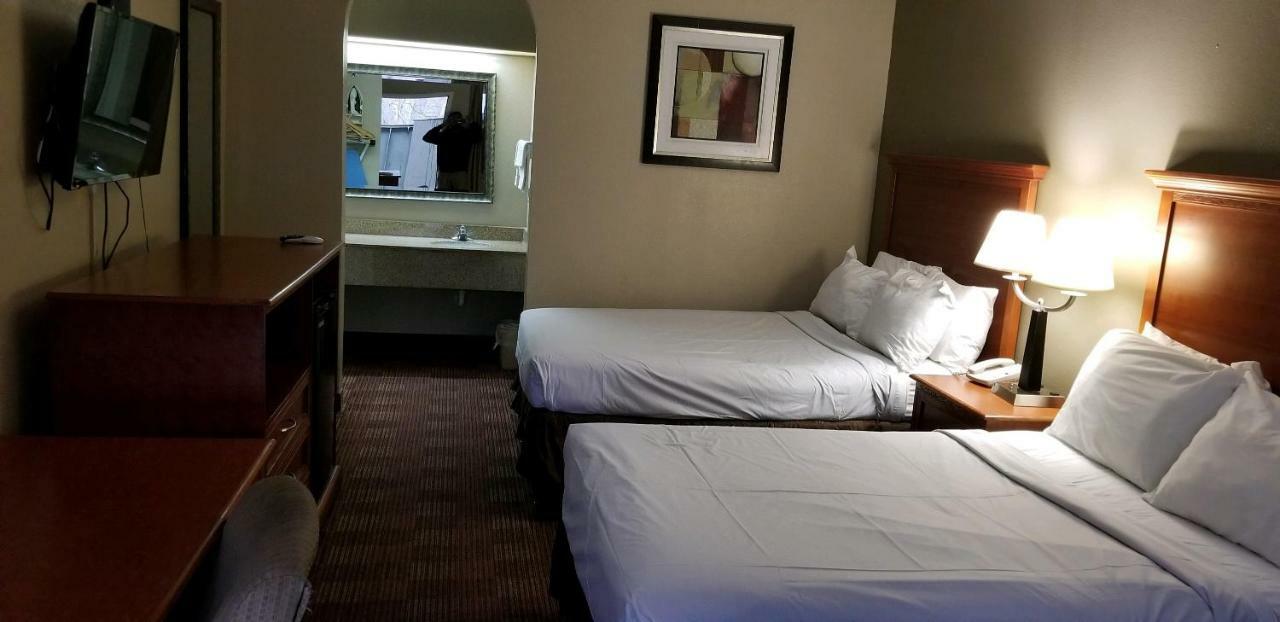 Americas Best Value Inn I-240 Memphis Esterno foto